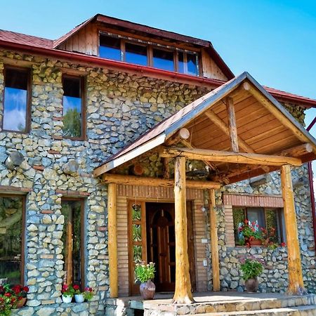 Casa Din Piatra Hotel Poiana  Екстериор снимка