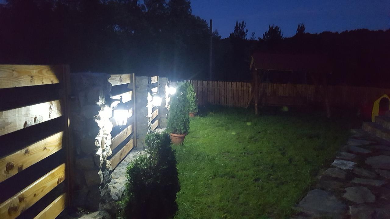 Casa Din Piatra Hotel Poiana  Екстериор снимка