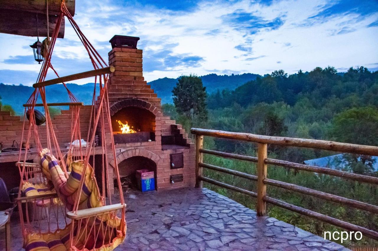 Casa Din Piatra Hotel Poiana  Екстериор снимка